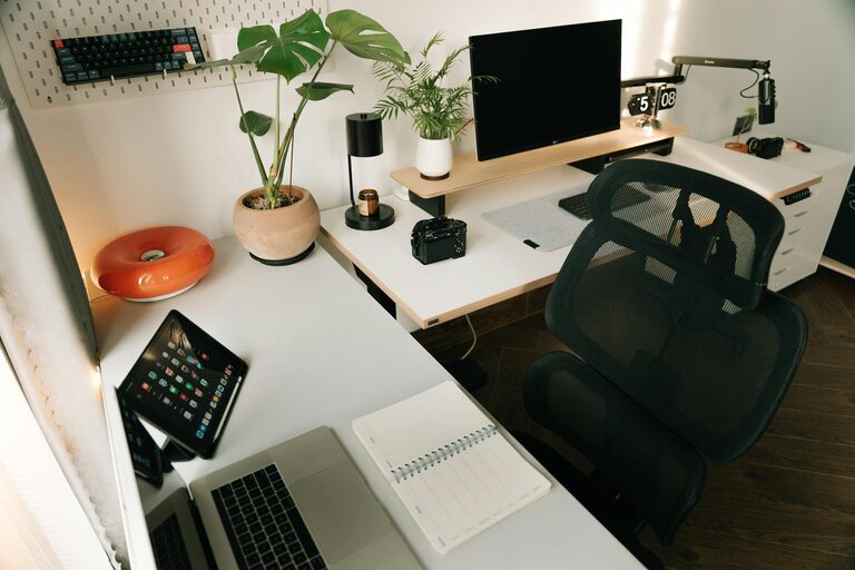 Tips for Creating a Comfortable and Productive Home Office Environment